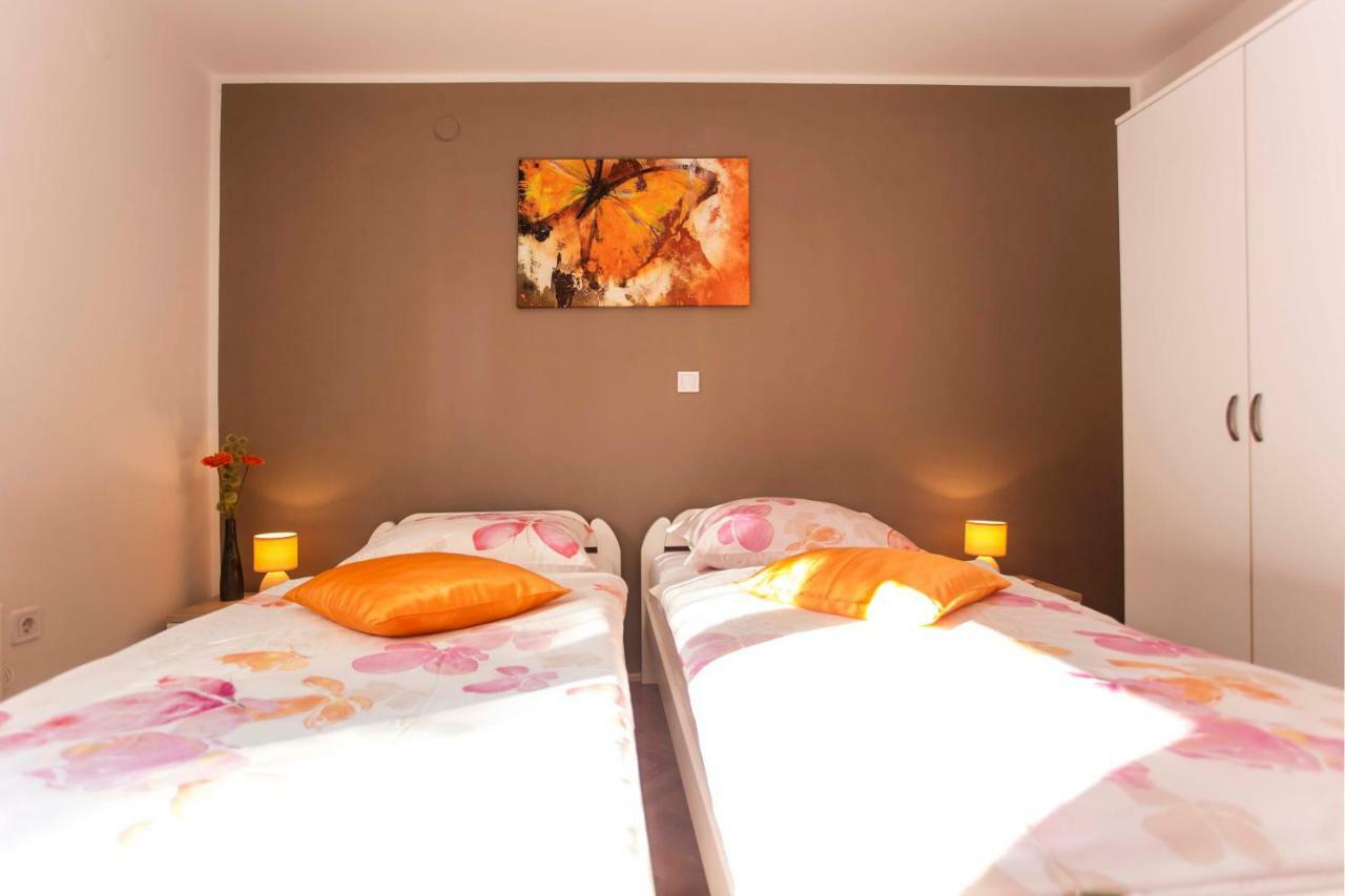 Apartman Barbara Rovinj Exterior foto